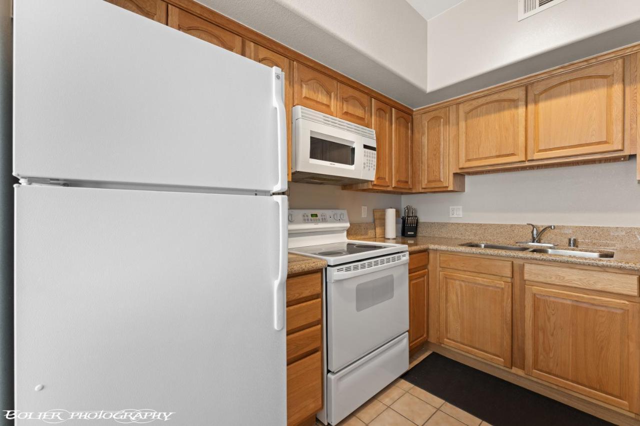 Hawk Ridge Two Bedroom By Cool Mesquite